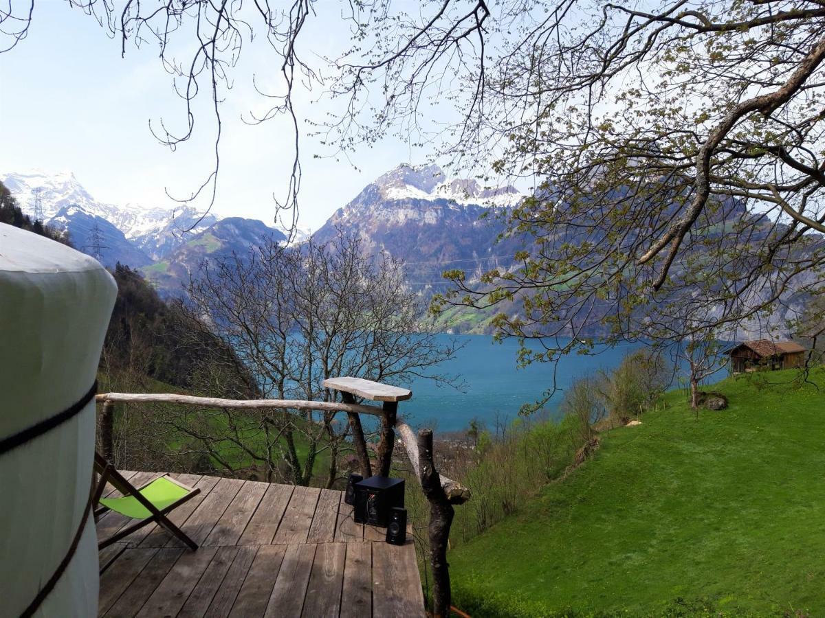 Panorama Jurte Ueber Dem Uri-See A Sisikon Buitenkant foto